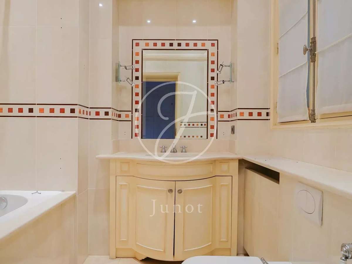 Appartement Paris 16e