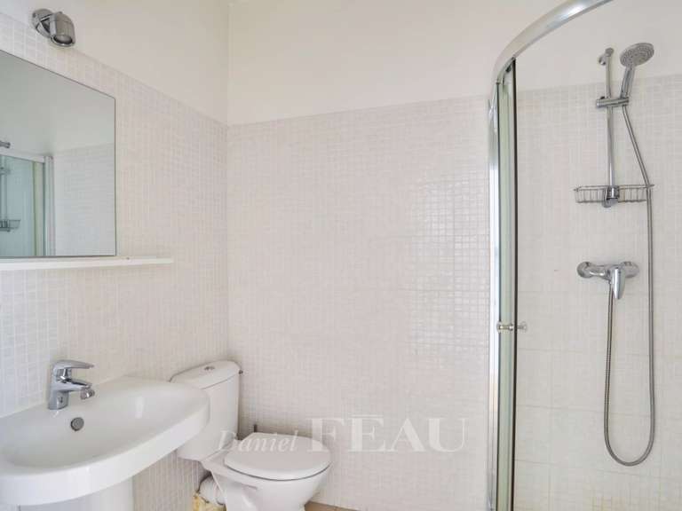 Appartement Paris 16e - 3 chambres - 127m²