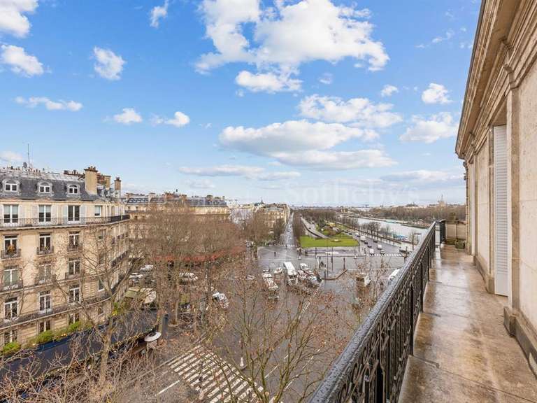Appartement Paris 16e - 3 chambres - 168m²