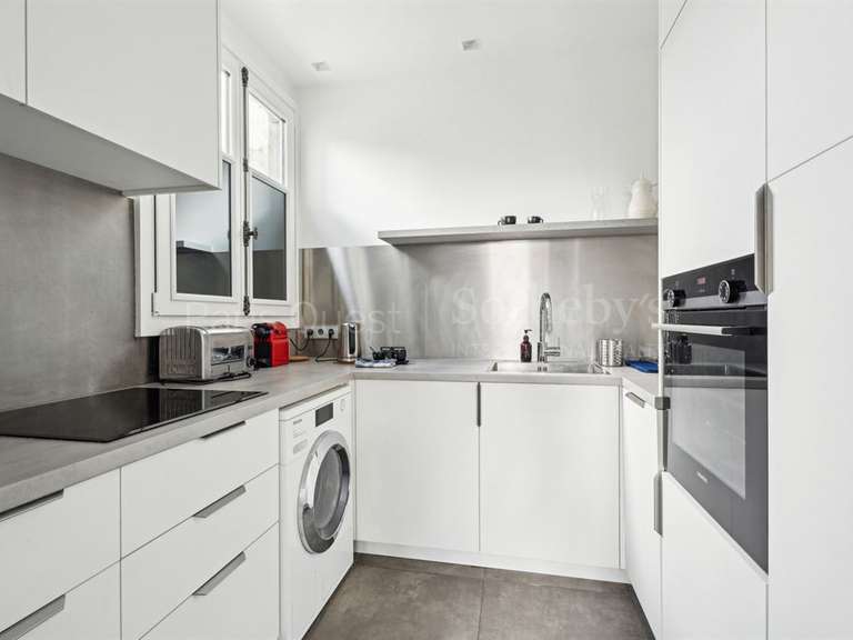Appartement Paris 16e - 2 chambres - 85m²