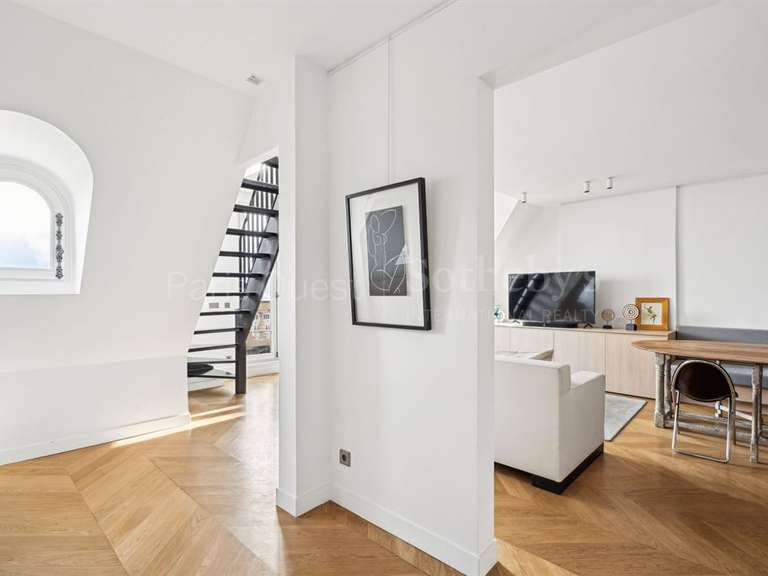 Appartement Paris 16e - 2 chambres - 85m²