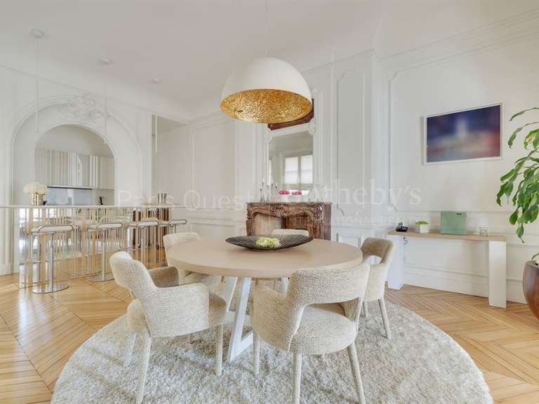 Appartement Paris 16e - 4 chambres - 305m²