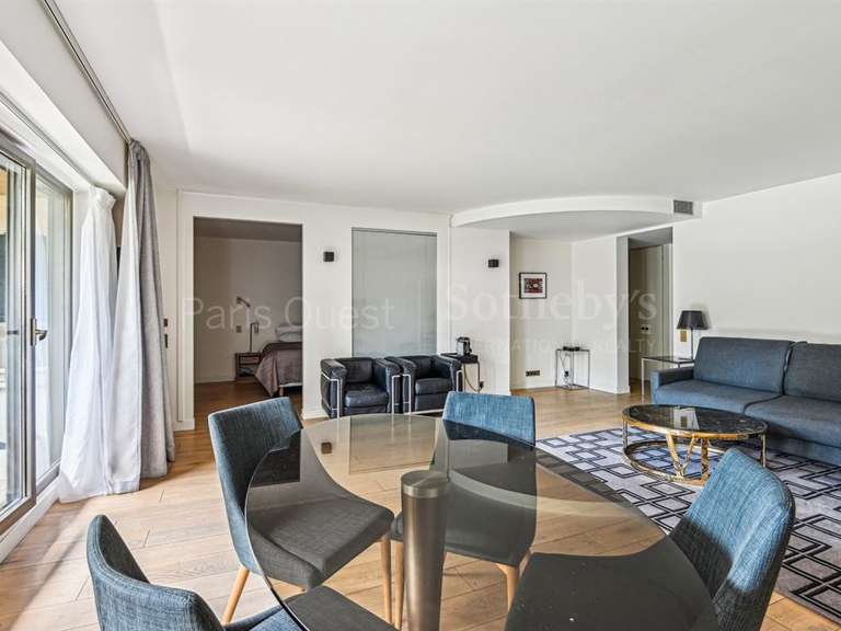 Appartement Paris 16e - 1 chambre - 76m²