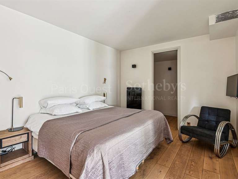 Appartement Paris 16e - 1 chambre - 76m²