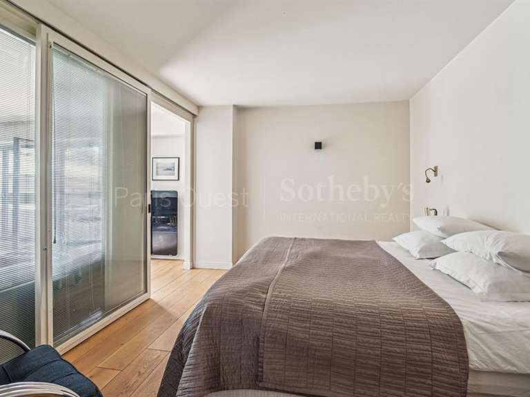 Appartement Paris 16e - 1 chambre - 76m²