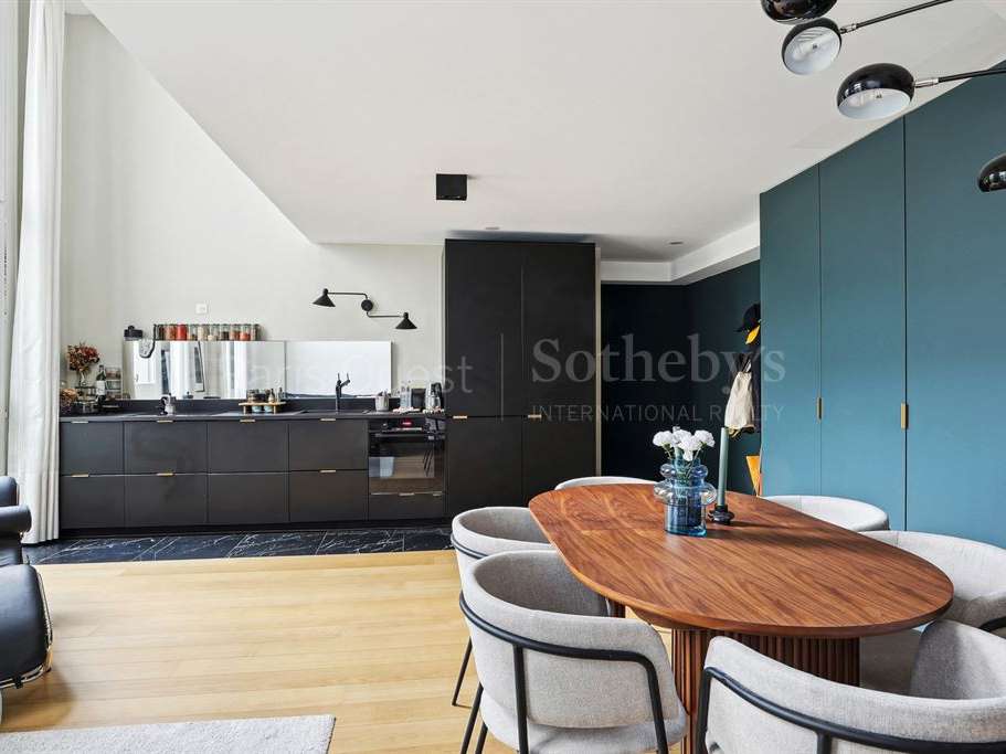 Apartment Paris 16e