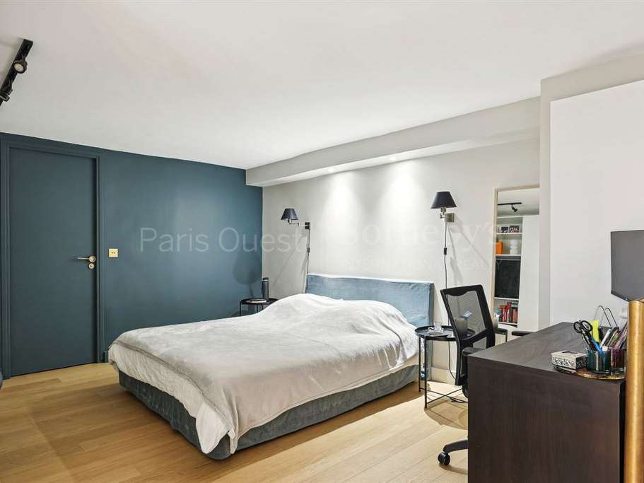 Apartment Paris 16e