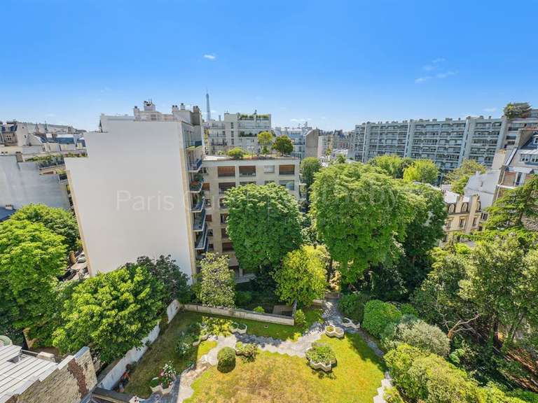 Appartement Paris 16e - 1 chambre - 116m²