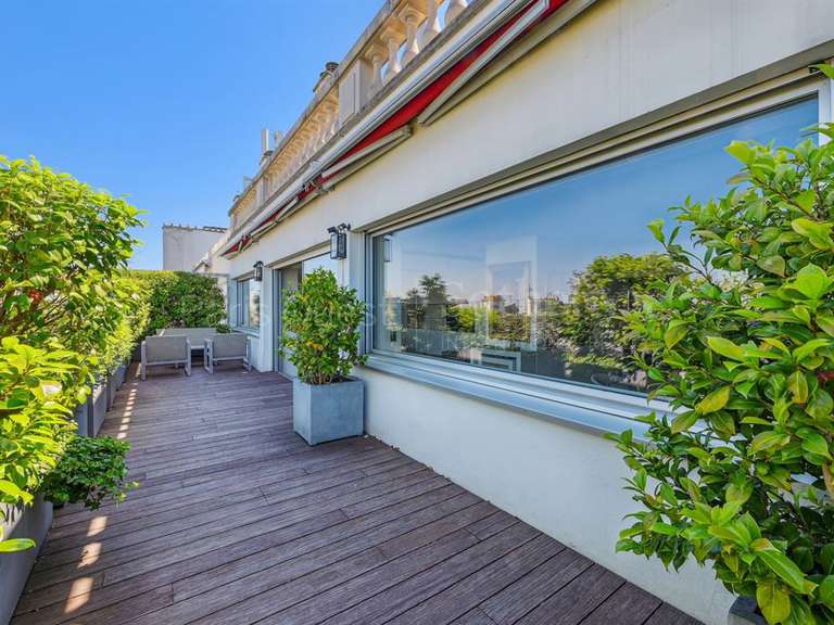Appartement Paris 16e - 1 chambre - 116m²