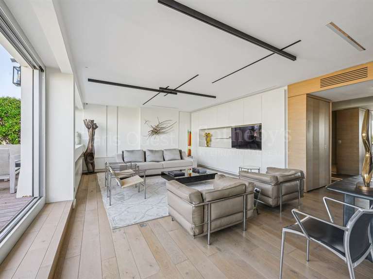 Appartement Paris 16e - 1 chambre - 116m²