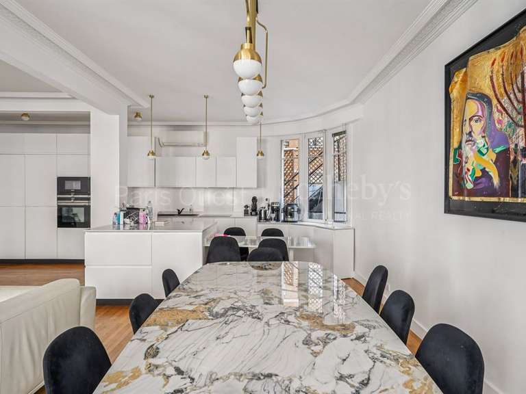 Apartment Paris 16e - 3 bedrooms - 123m²