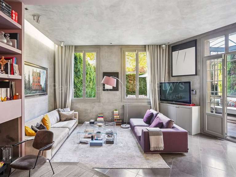 Appartement Paris 16e - 3 chambres - 134m²