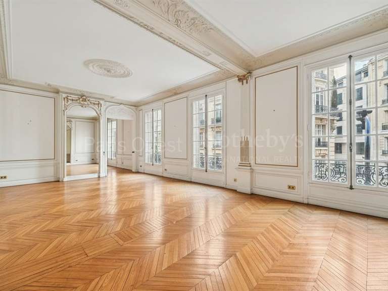 Appartement Paris 16e - 4 chambres - 252m²
