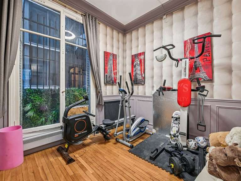 Apartment Paris 16e - 4 bedrooms - 252m²
