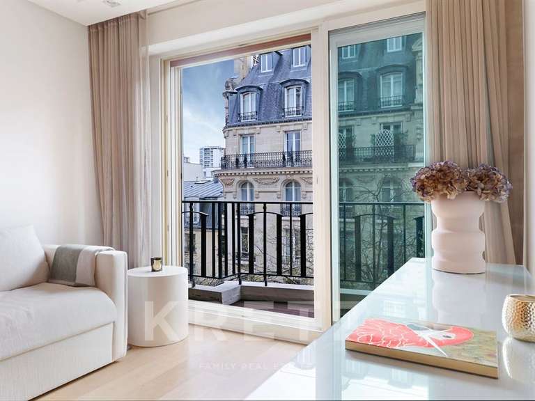 Appartement Paris 16e - 2 chambres - 128m²