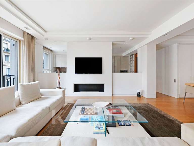 Appartement Paris 16e - 2 chambres - 125m²
