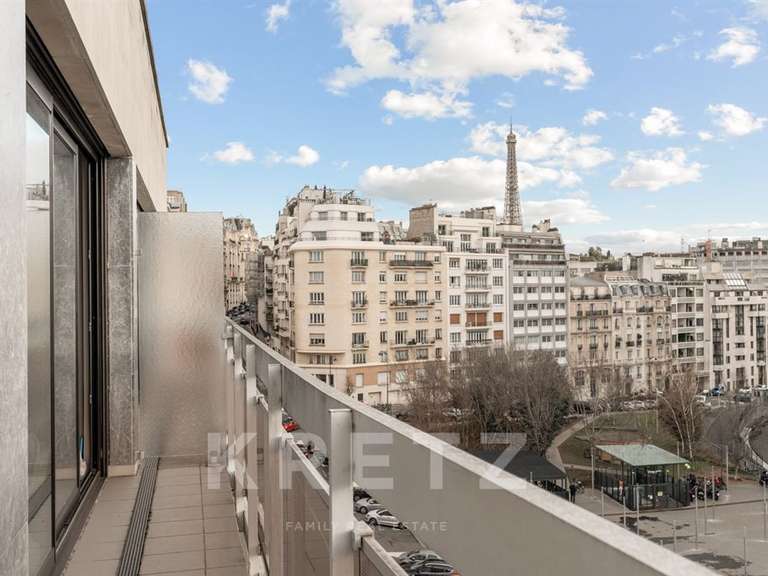 Appartement Paris 16e - 2 chambres - 120m²