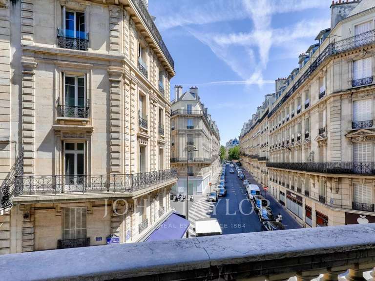 Apartment Paris 16e - 2 bedrooms - 140m²