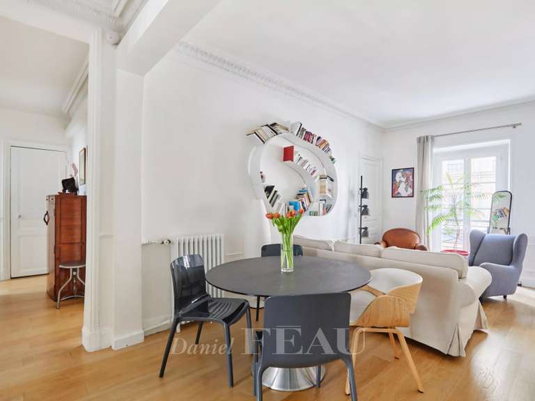 Appartement Paris 16e - 3 chambres - 93m²