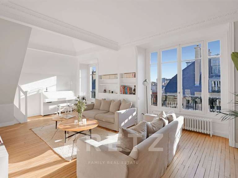 Appartement Paris 16e - 3 chambres - 168m²