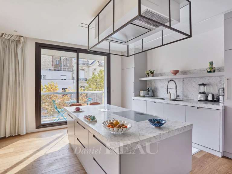 Appartement Paris 16e - 3 chambres - 191m²