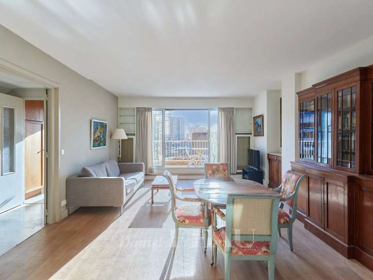 Appartement Paris 16e - 2 chambres - 86m²