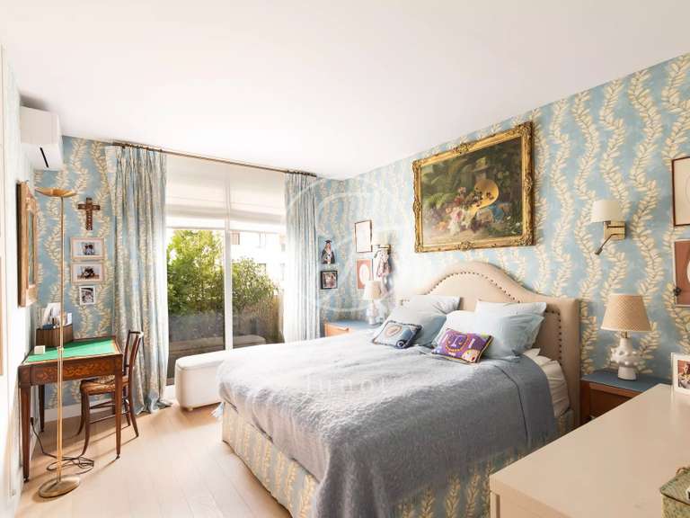 Apartment Paris 16e - 3 bedrooms - 137m²