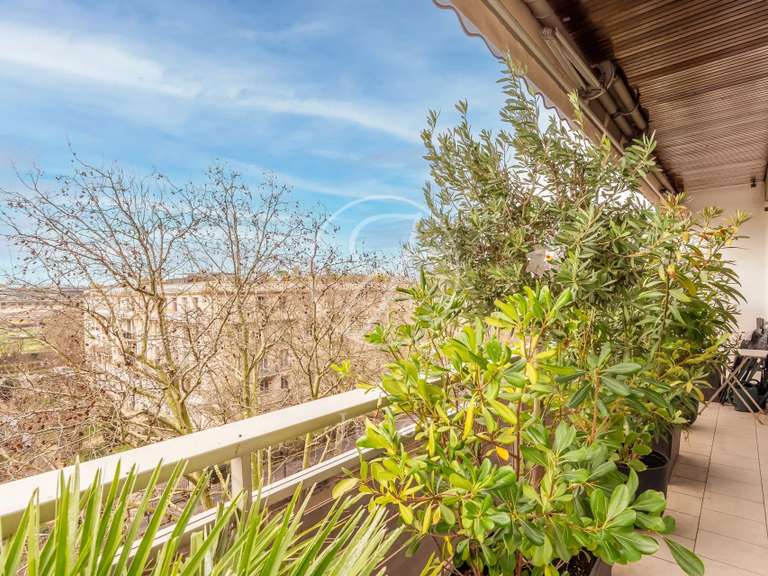 Apartment Paris 16e - 3 bedrooms - 137m²