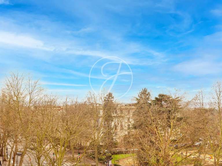 Apartment Paris 16e - 3 bedrooms - 137m²