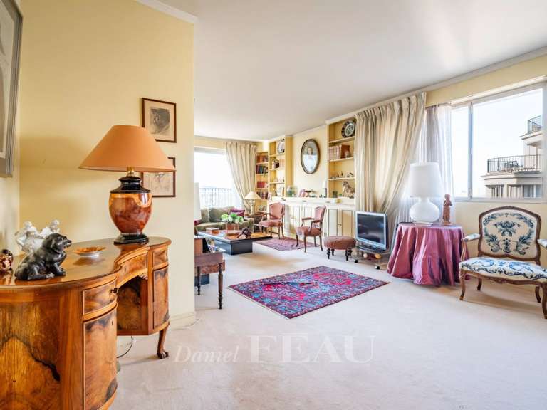 Appartement Paris 16e - 3 chambres - 116m²
