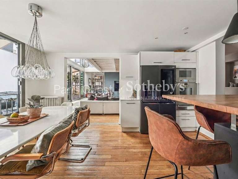 Appartement Paris 16e - 3 chambres - 140m²