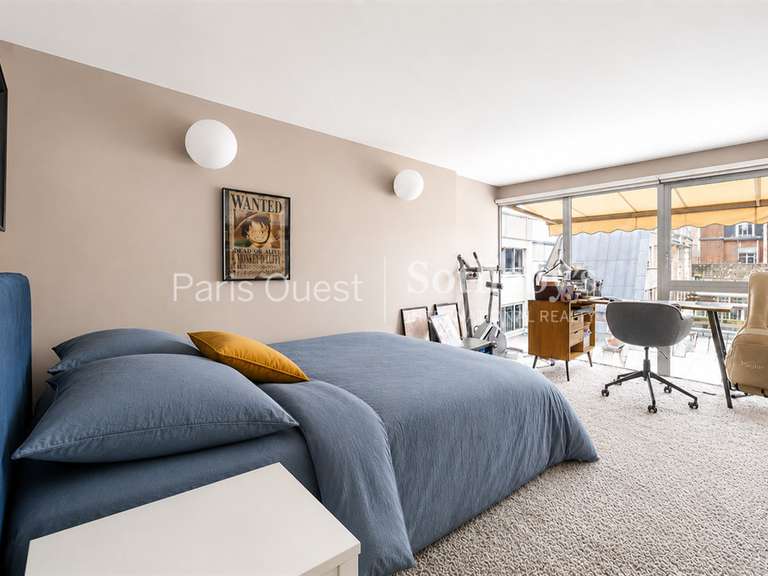 Appartement Paris 16e - 3 chambres - 140m²