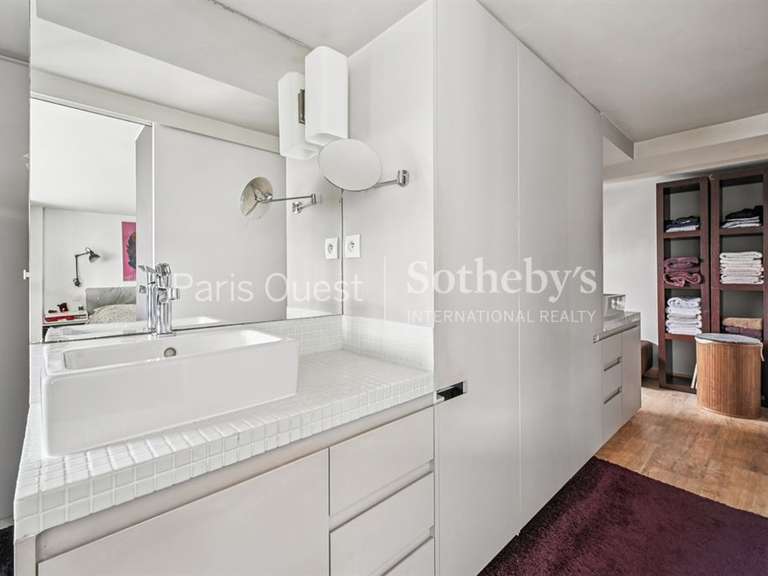 Appartement Paris 16e - 3 chambres - 140m²