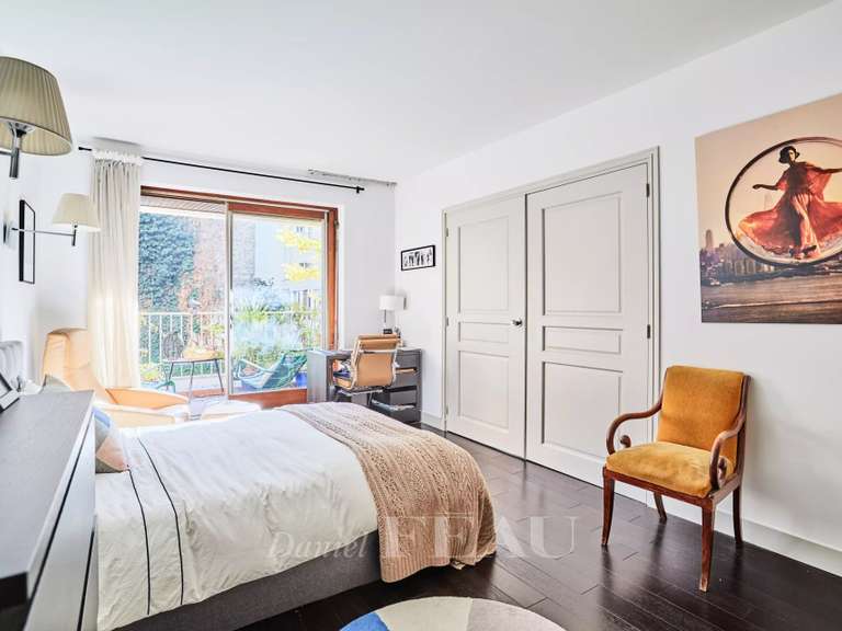 Appartement Paris 16e - 2 chambres - 95m²