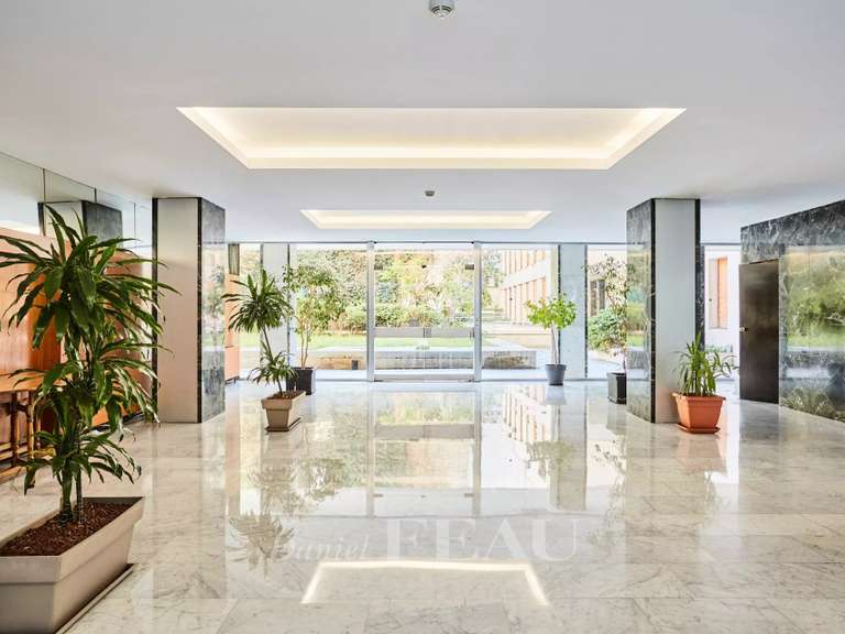 Appartement Paris 16e - 2 chambres - 95m²