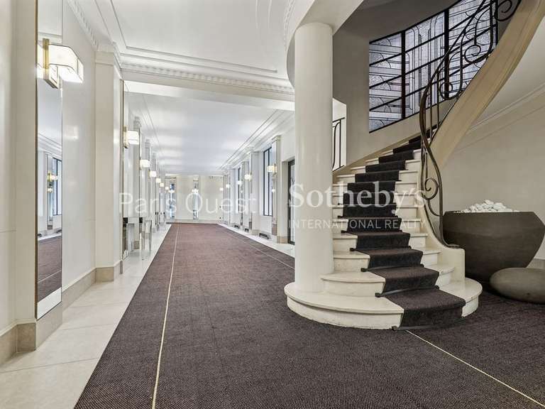 Appartement Paris 16e - 2 chambres - 91m²