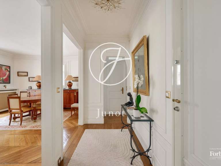 Apartment Paris 16e - 2 bedrooms - 83m²