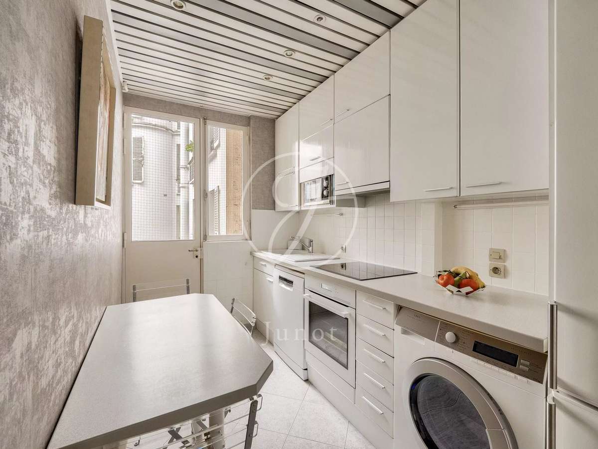 Appartement Paris 16e