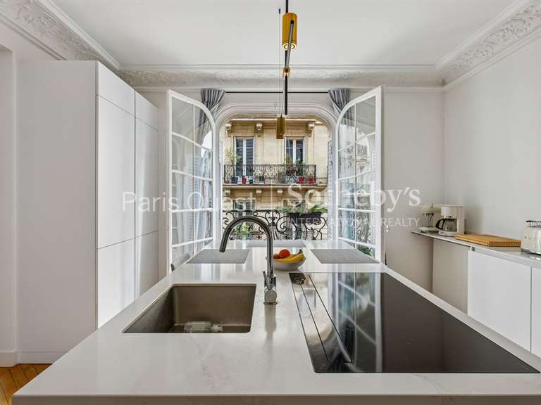 Appartement Paris 16e - 2 chambres - 80m²