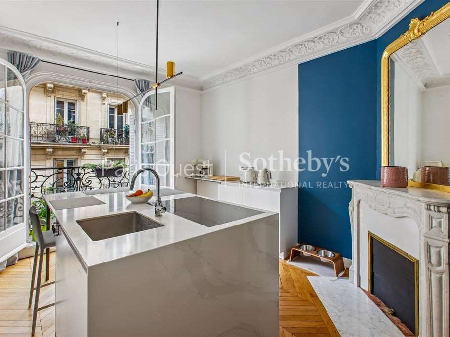 Apartment Paris 16e