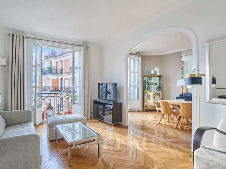 Apartment Paris 16e - 3 bedrooms - 136m²