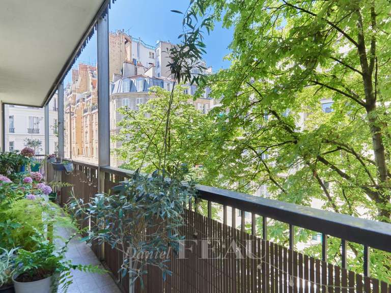 Apartment Paris 16e - 3 bedrooms - 127m²