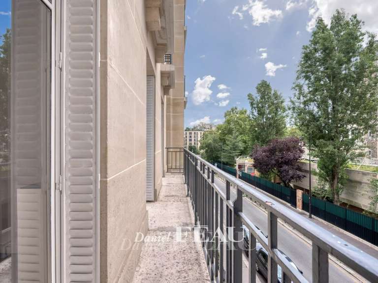 Apartment Paris 16e - 3 bedrooms - 159m²