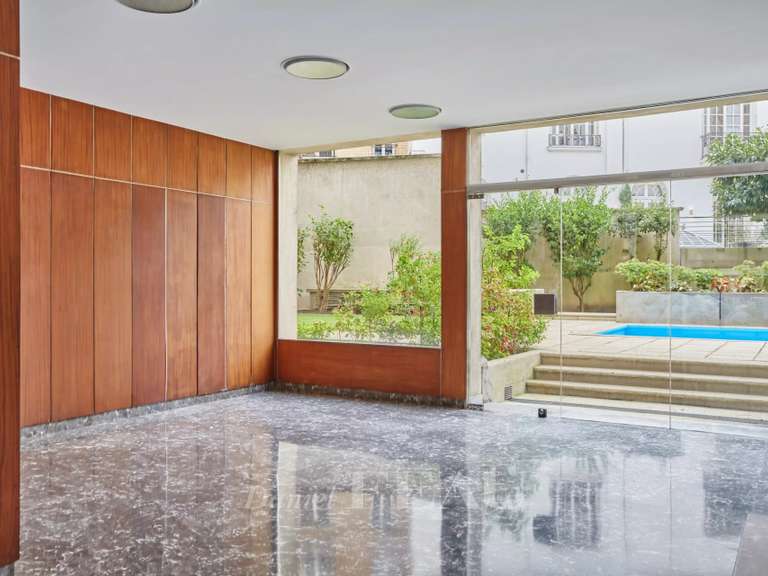 Appartement Paris 16e - 3 chambres - 191m²