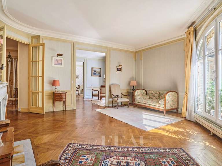 Apartment Paris 16e - 3 bedrooms - 171m²