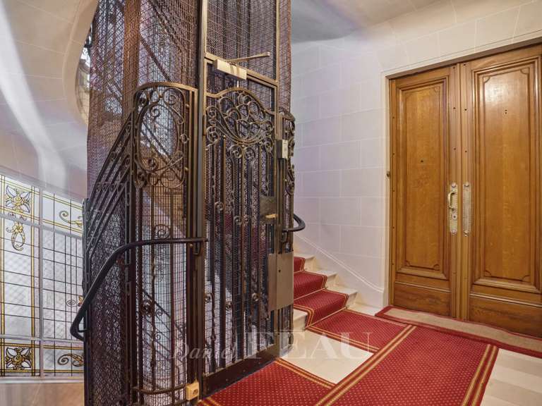Apartment Paris 16e - 3 bedrooms - 171m²