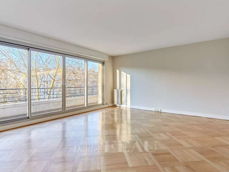 Apartment Paris 16e - 3 bedrooms - 155m²
