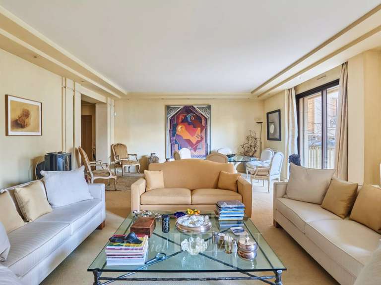 Apartment Paris 16e - 2 bedrooms - 141m²