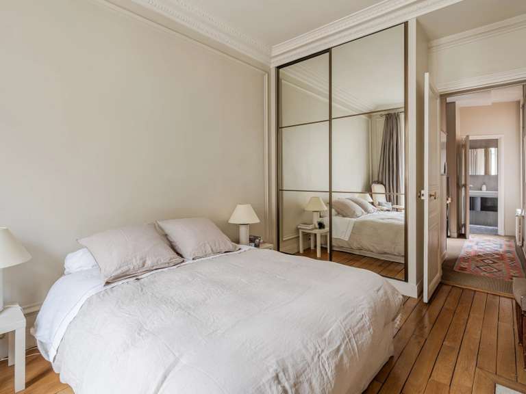 Appartement Paris 16e - 2 chambres - 102m²