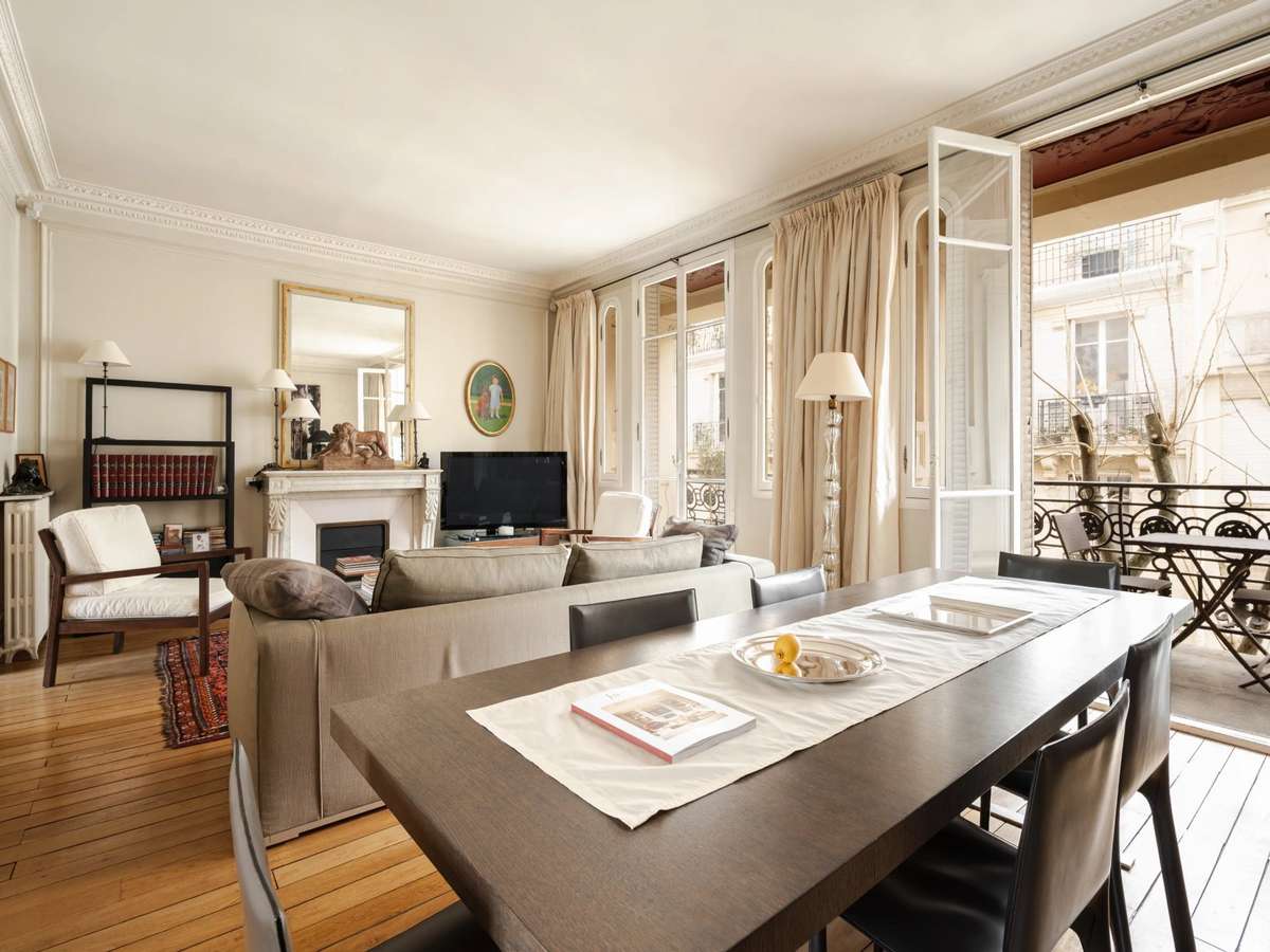 Apartment Paris 16e